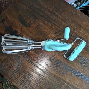 Vintage Aqua Blue Hand mixer